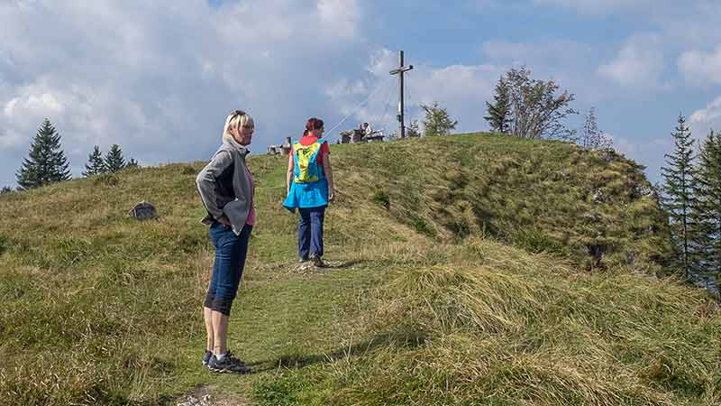 Am Bleckwand Gipfelkreuz angekommen